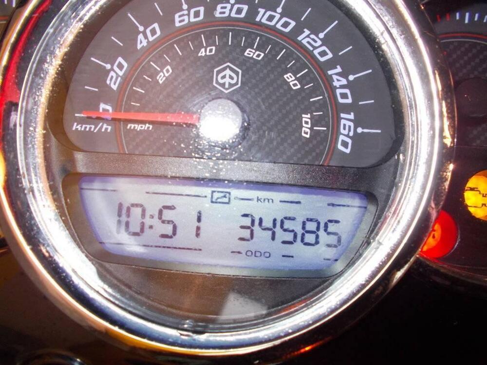 Piaggio Beverly 350 ABS (2016 - 20) (5)