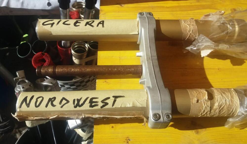 Forcella con piastra inferiore Gilera Nordwest (2)