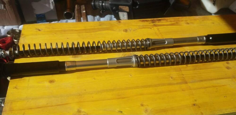 Cartuccia chiusa completa Marzocchi 48 (2)