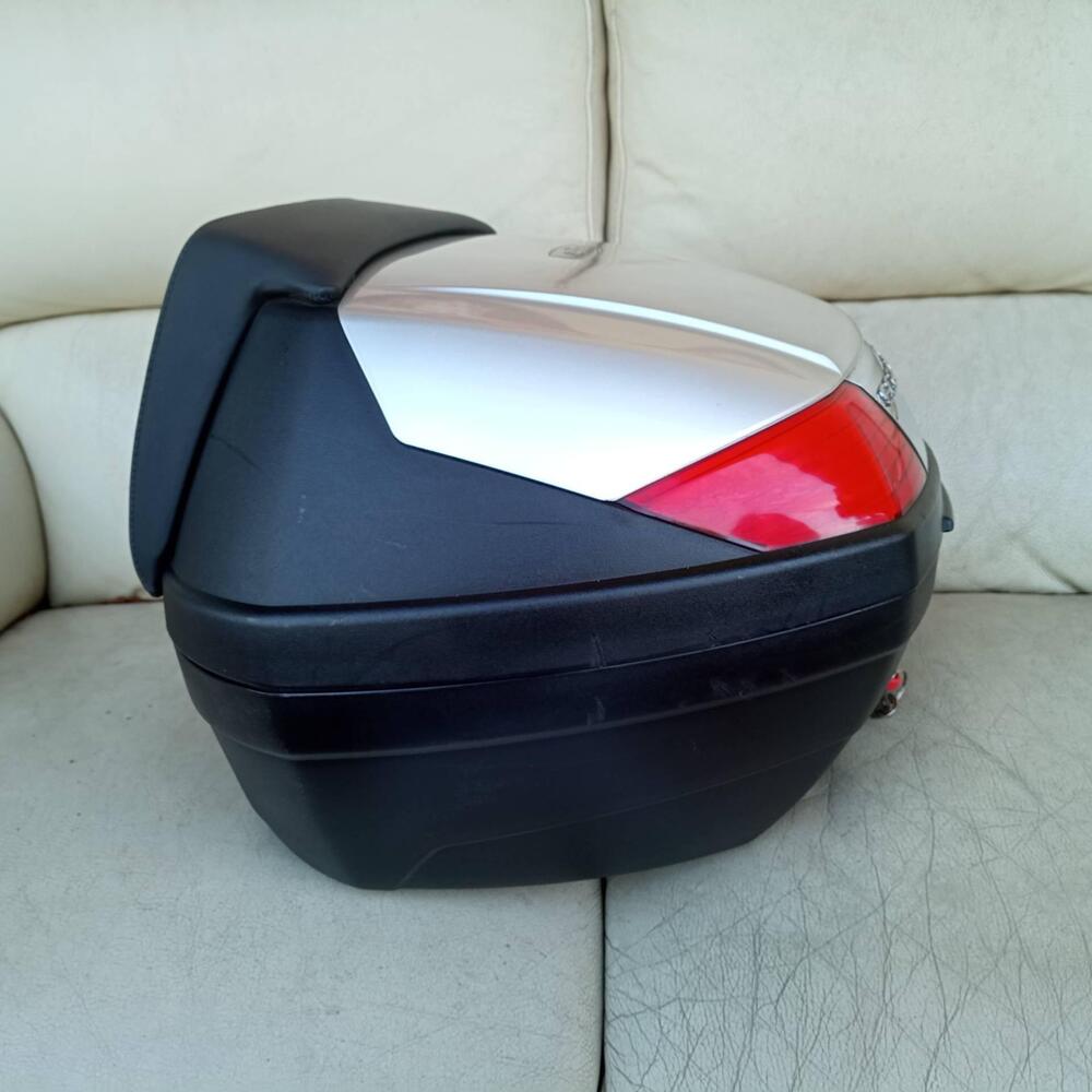 Bauletto Aprilia Scarabeo (2)