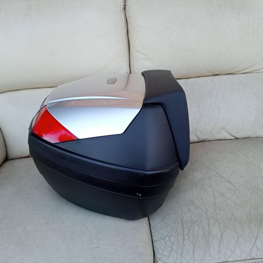 Bauletto Aprilia Scarabeo (4)