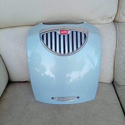 Mascherina anteriore Aprilia Scarabeo 125/150 G t