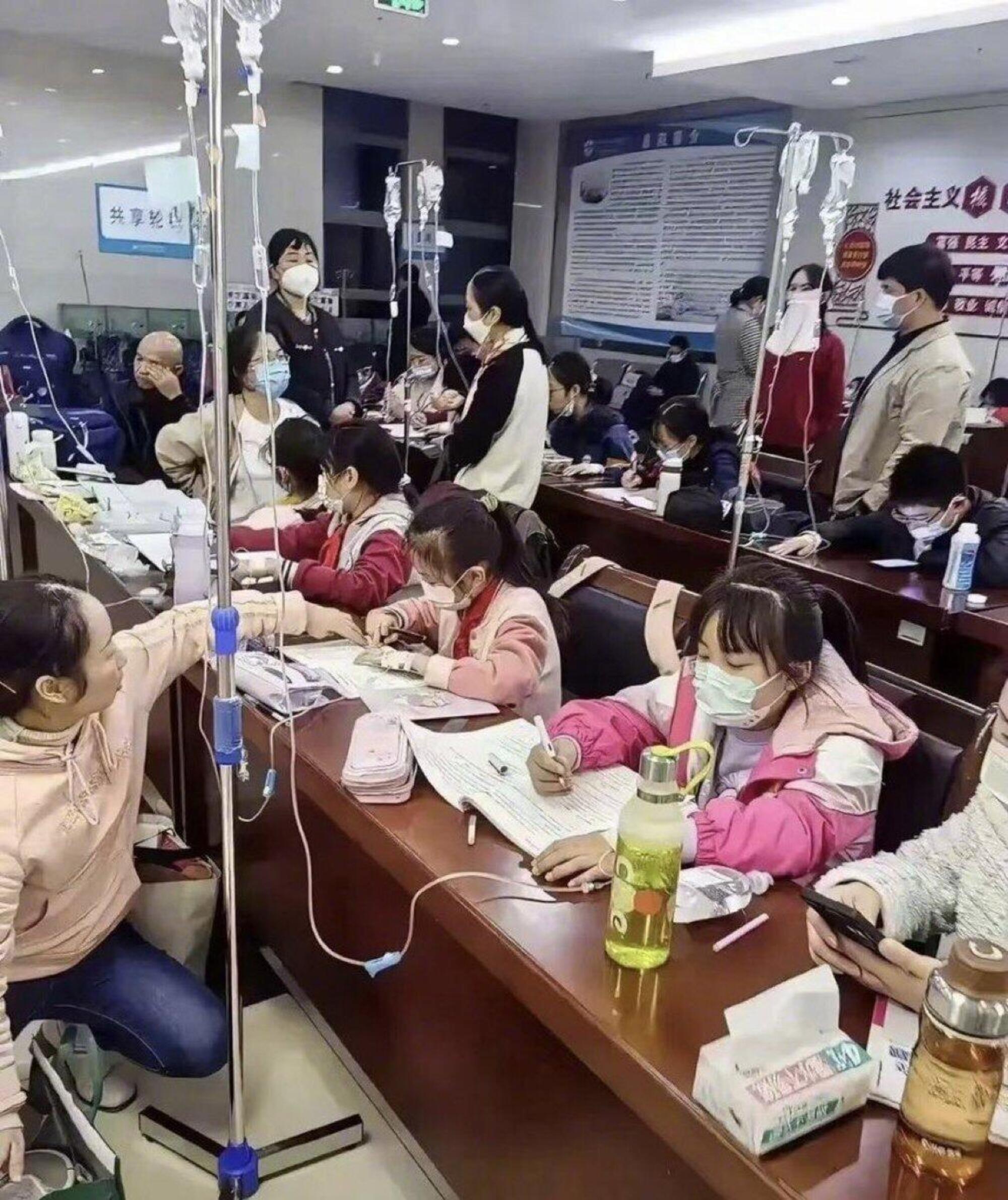 A Pechino &egrave; allarme ricoveri per polmonite nei bambini