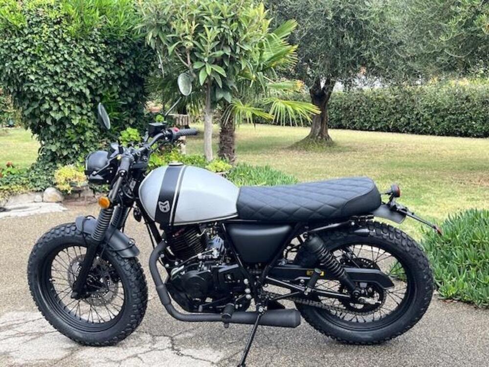 Mutt Motorcycles RS-13 250 (2021 - 25) (13)