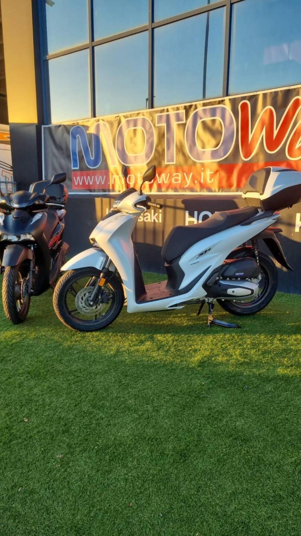 Honda SH 150i Sport (2022 - 23) (3)