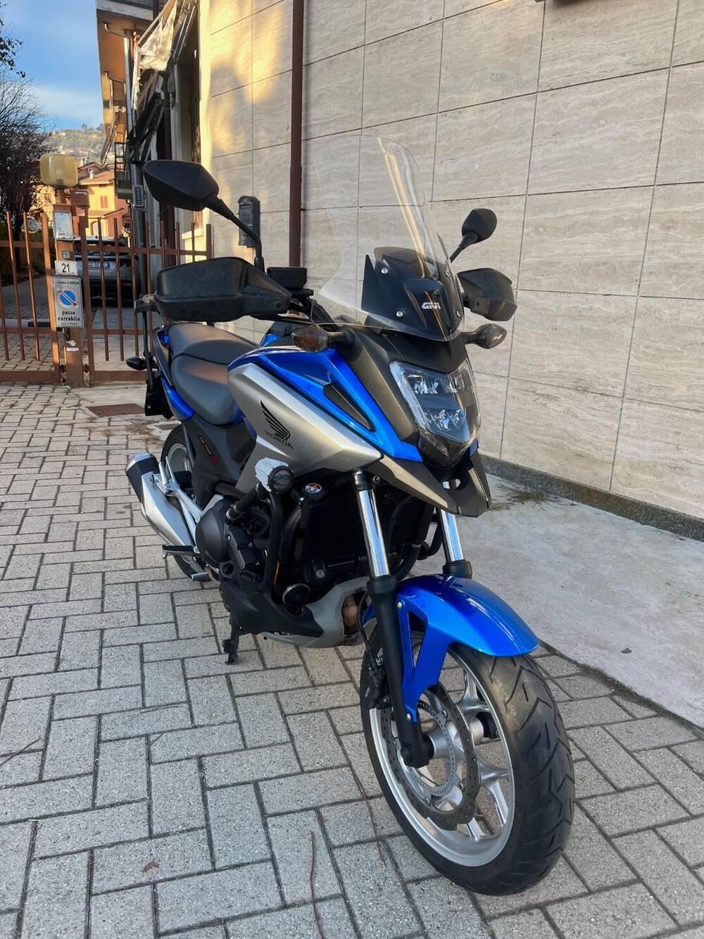 Honda NC 750 X DCT ABS (2016 -17) (2)