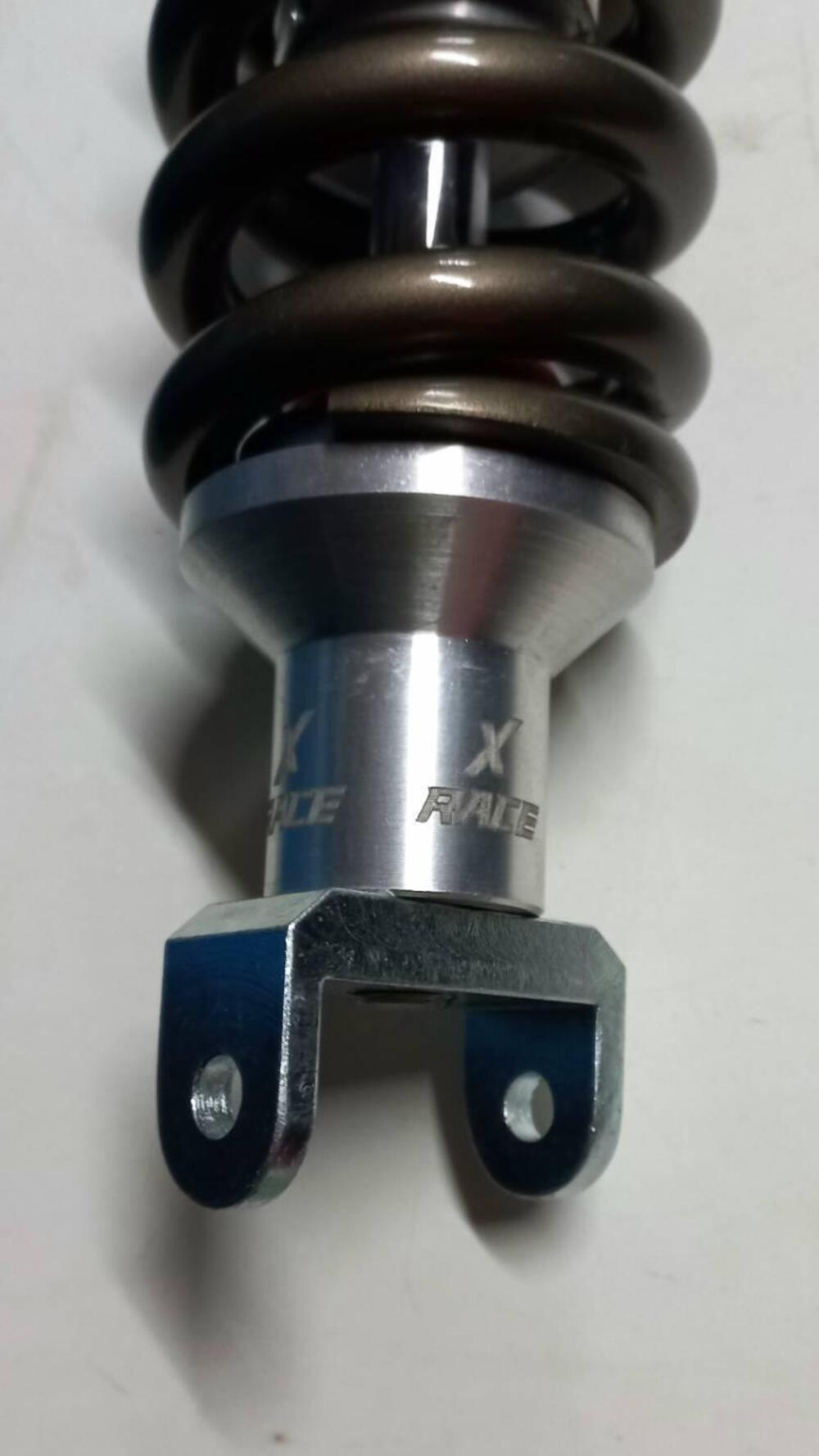 Ammortizzatore Honda Xlv 750 R 1983-1985 assemblat X-Race Moto Setting (2)