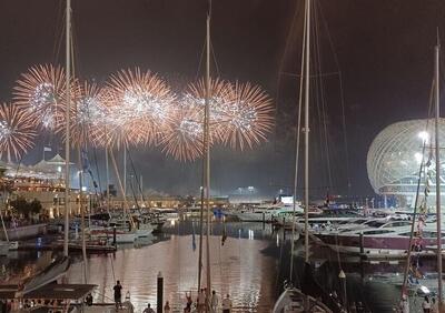 Il magico mondo di Abu Dhabi e il circus di Formula 1: il racconto da Yas Marina