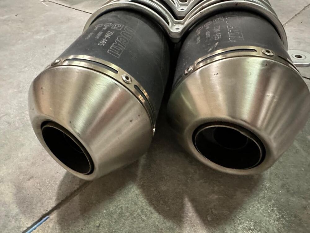 Scarichi originali Streetfighter 1098 Ducati