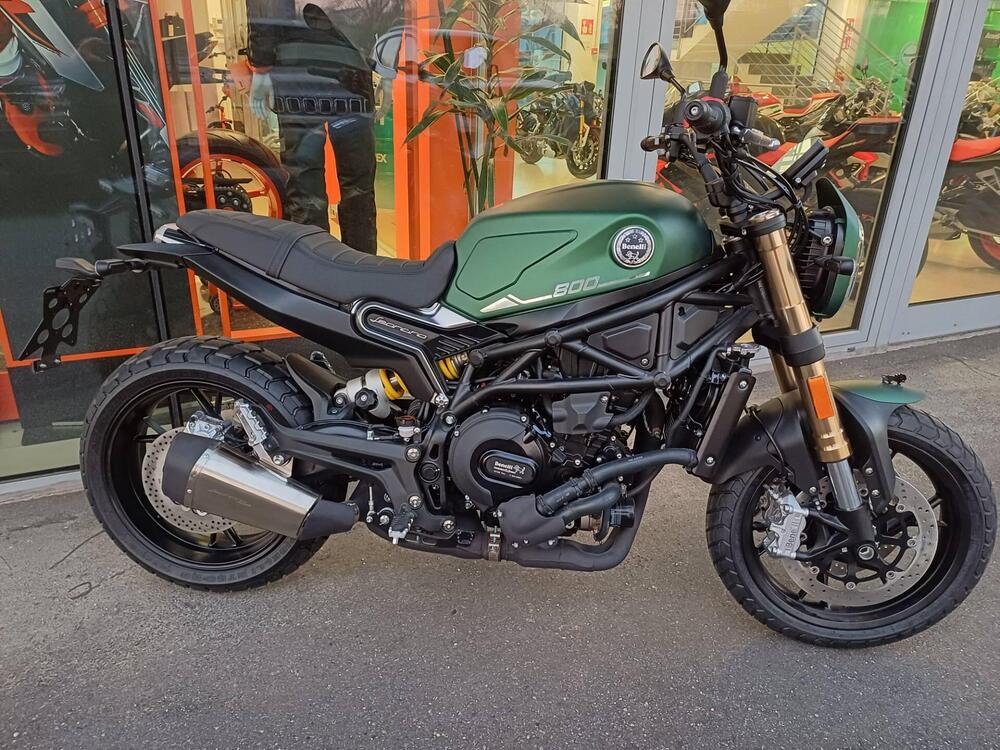 Benelli Leoncino 800 (2022 - 25)