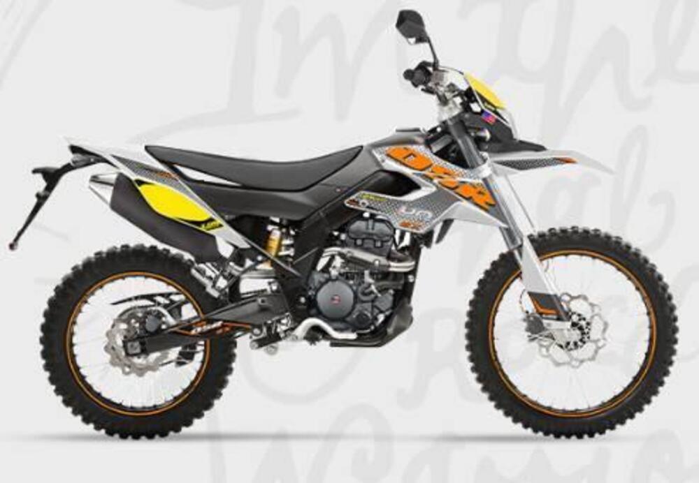 Um Italia DSR 125 EX (2023 - 25) (5)