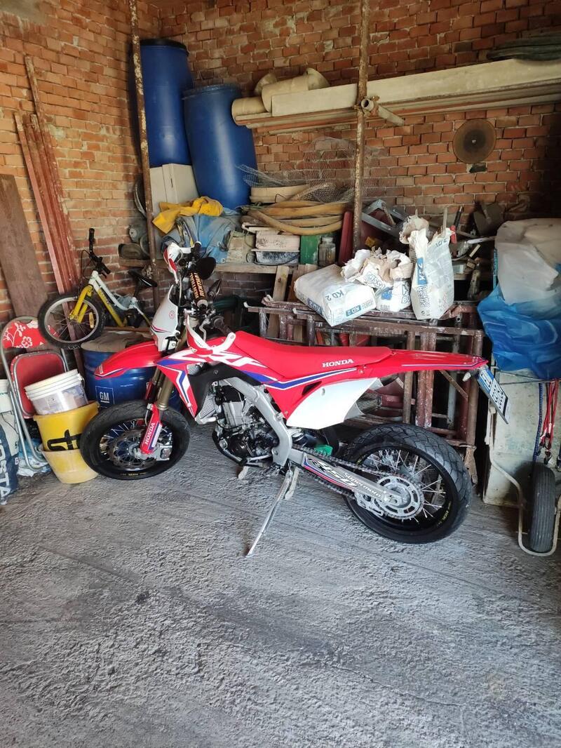 Honda CRF 450RX Supermoto (2018) (9)