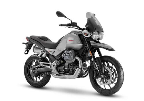 Moto Guzzi V85 Strada (2024 - 25)