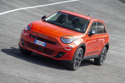 Nuova Fiat 600: motorizzazioni, allestimenti, optional e prezzi. Guida all&rsquo;acquisto