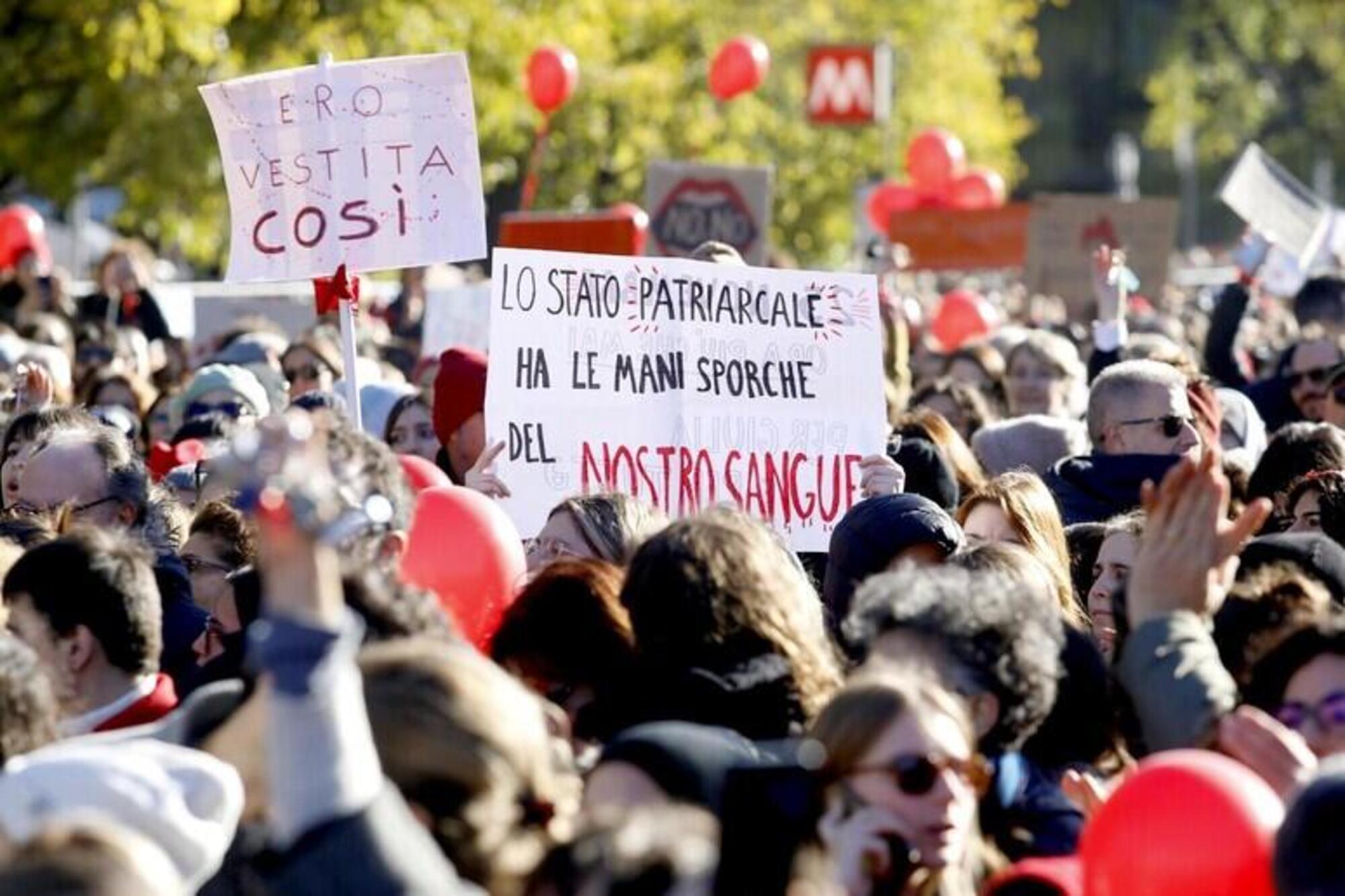 La manifestazione del 25 novembre a Milano