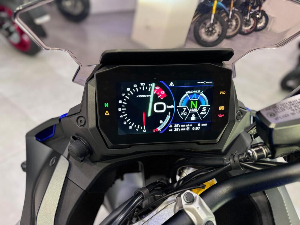 Suzuki GSX-S1000GX (2024 - 26) (11)