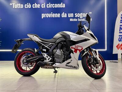 Suzuki GSX-8R (2024 - 25) nuova