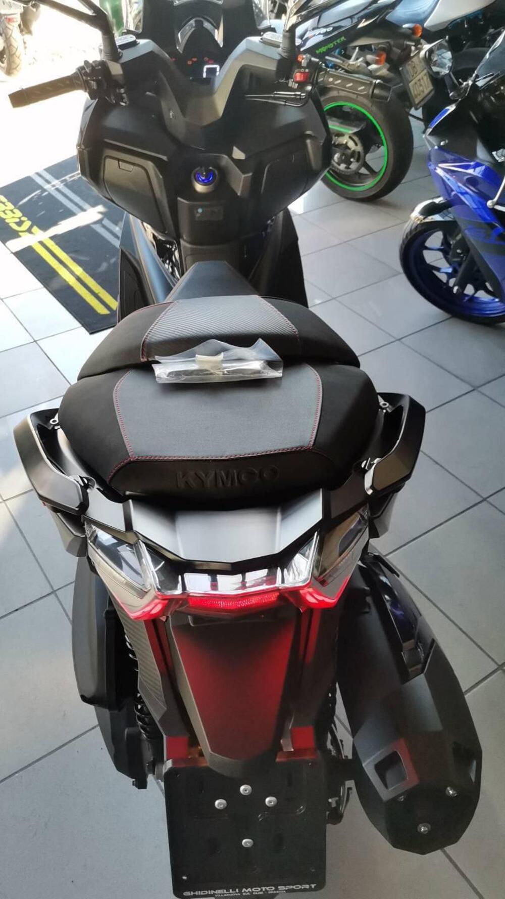 Kymco Xciting VS 400i (2023 - 25) (4)