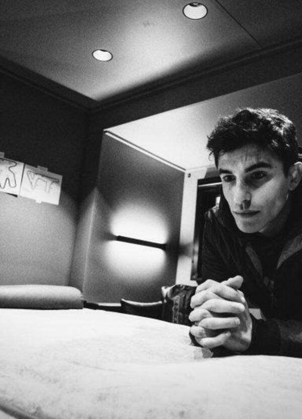 Dai test con la Ducati alla sala operatoria: Marc Marquez di nuovo sotto i ferri per il braccio destro