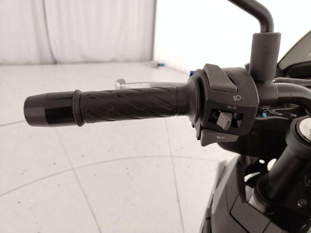 Aprilia Tuono 125 (2021 - 24) (8)