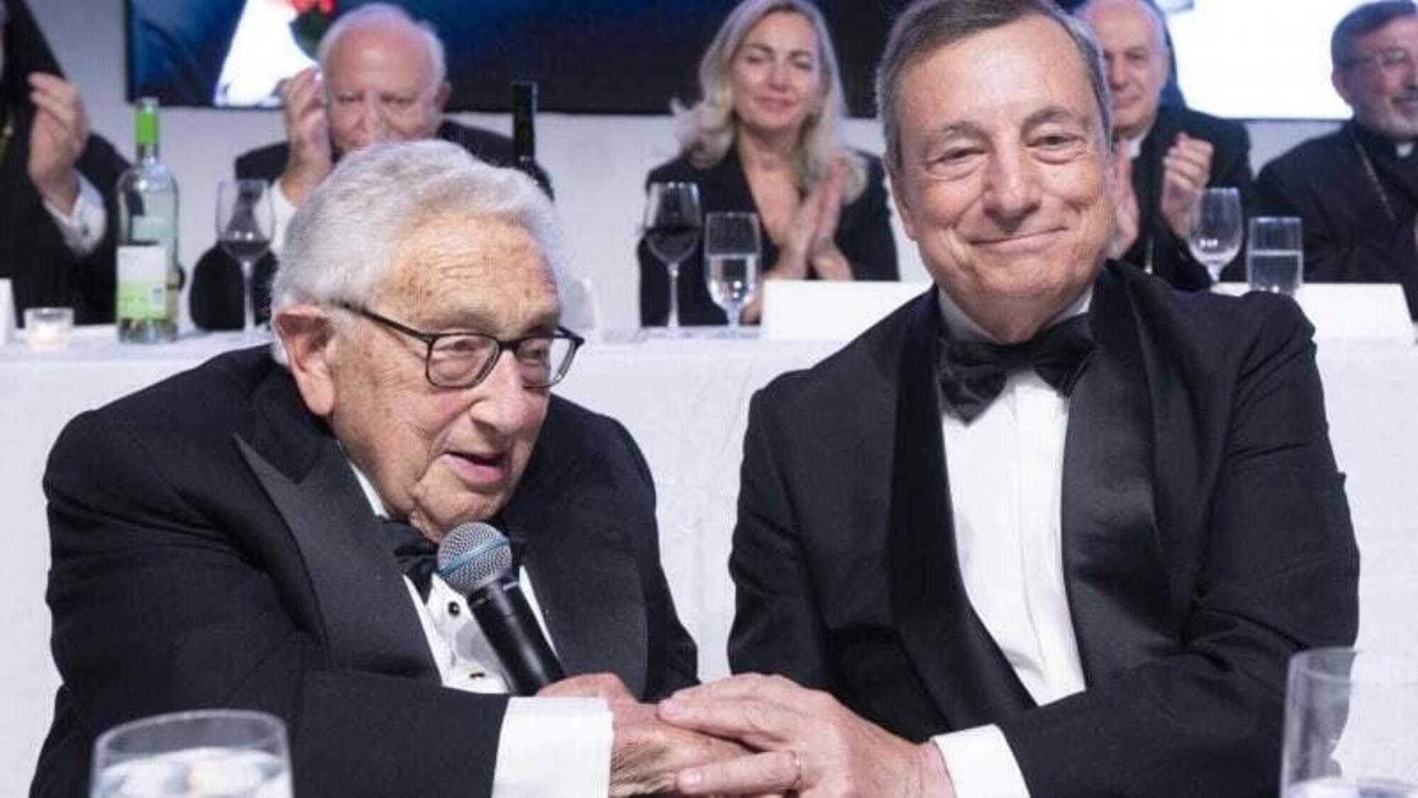 Henry Kissinger e Mario Draghi