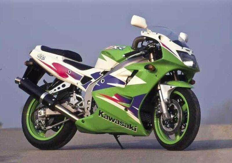 Kawasaki ZXR 400 ZXR 400 (1999 - 02)