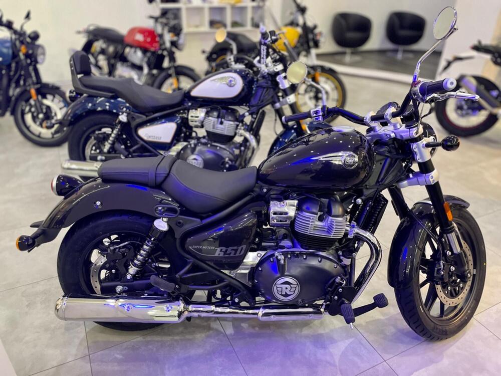 Royal Enfield Super Meteor 650 (2023 - 25) (2)