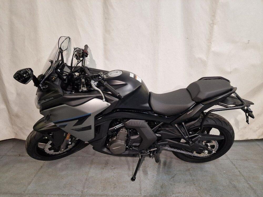 CFMOTO 650GT (2021 - 25) (2)