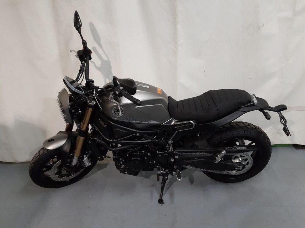 Benelli Leoncino 800 (2022 - 25) (2)