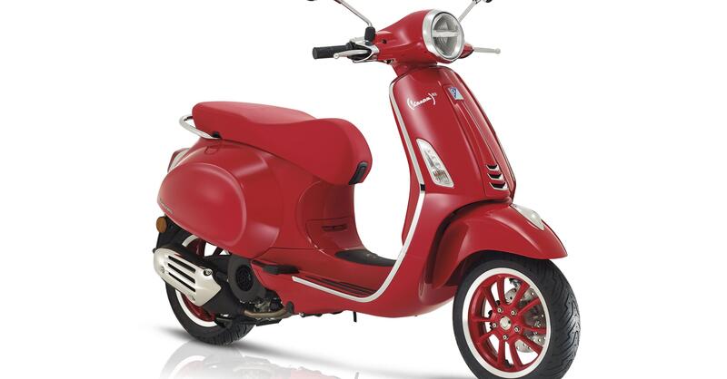 Vespa &amp; (RED) insieme al World AIDS Day 2023