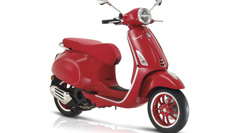 Vespa &amp; (RED) insieme al World AIDS Day 2023