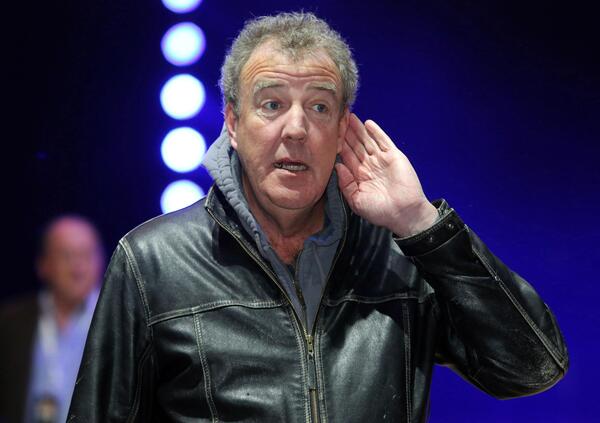Clarkson: &ldquo;Ecco che auto voglio al mio funerale&rdquo;. Dopo i problemi di salute, Jeremy d&agrave; indicazioni per la sua cerimonia di addio...