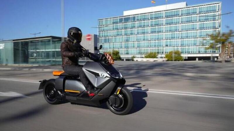 Mercato moto e scooter elettrici in negativo nell&#039;attesa degli incentivi. La Top10 di novembre