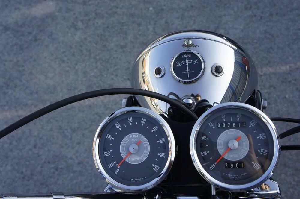 Triumph Triumph T120 R Bonneville (10)