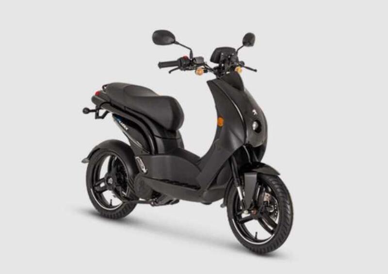 Peugeot e-Ludix e-Ludix Biposto E5 (2021 - 25) (3)