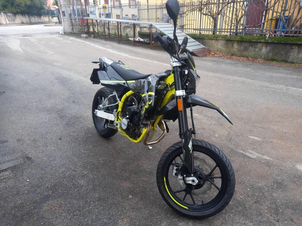 Swm SM 125 R (2022 - 24) (2)