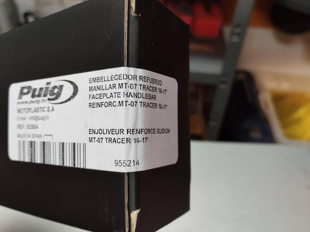 Barra rinforzo manubrio Tracer MT07 Puig (5)