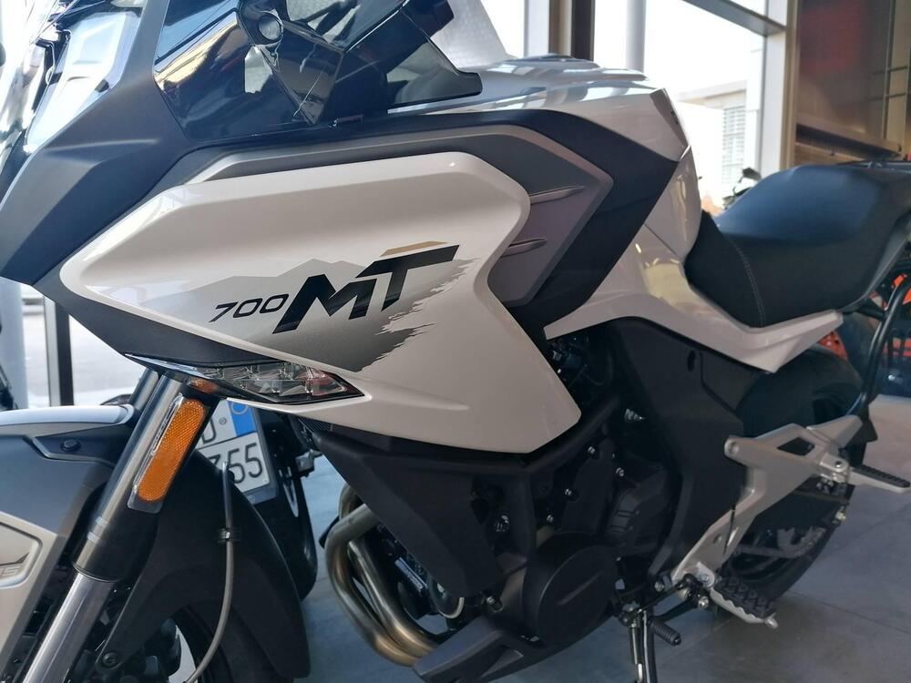 CFMOTO 700MT (2024 - 25) (6)