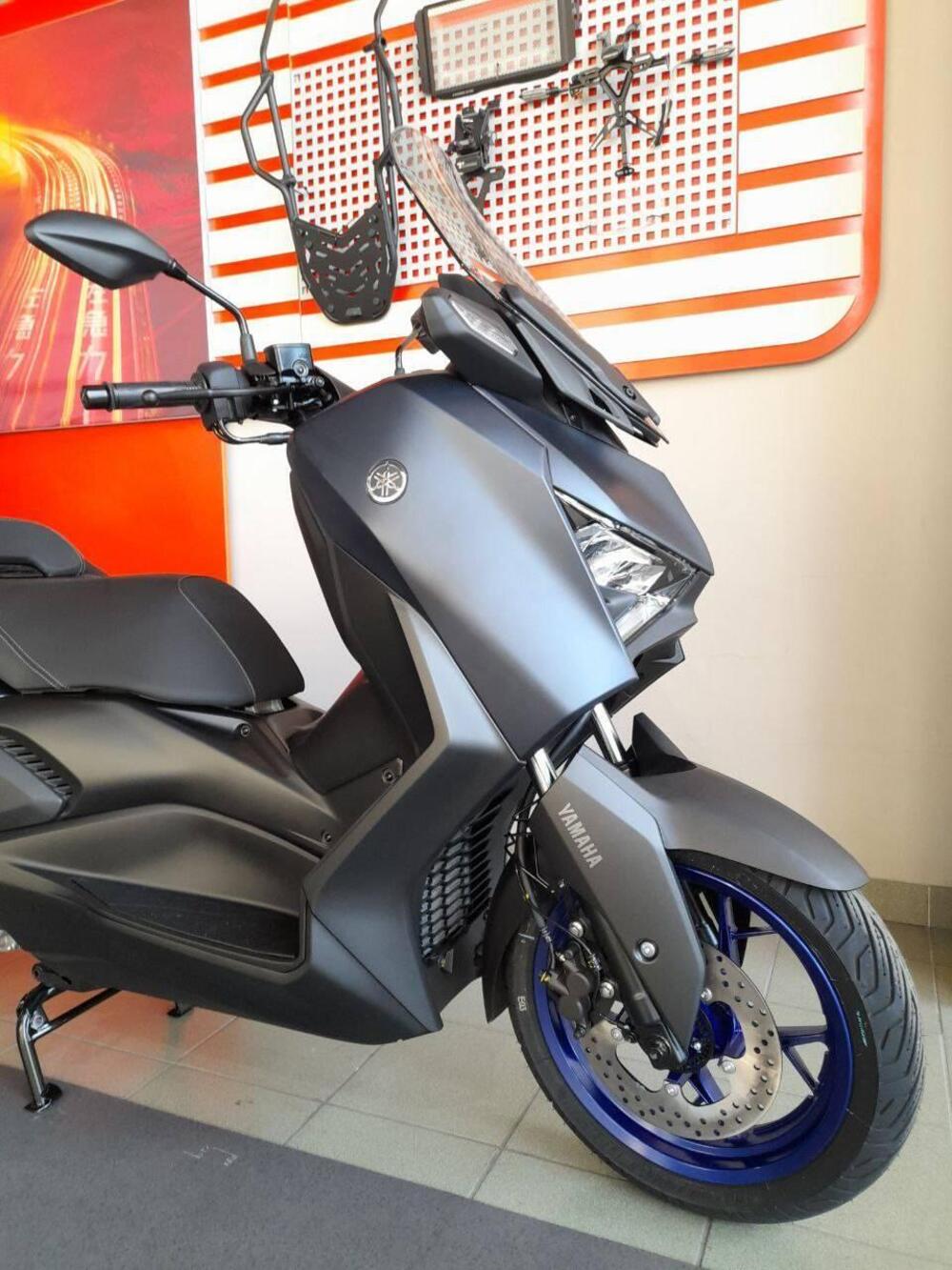 Yamaha X-Max 300 (2021 - 24) (5)