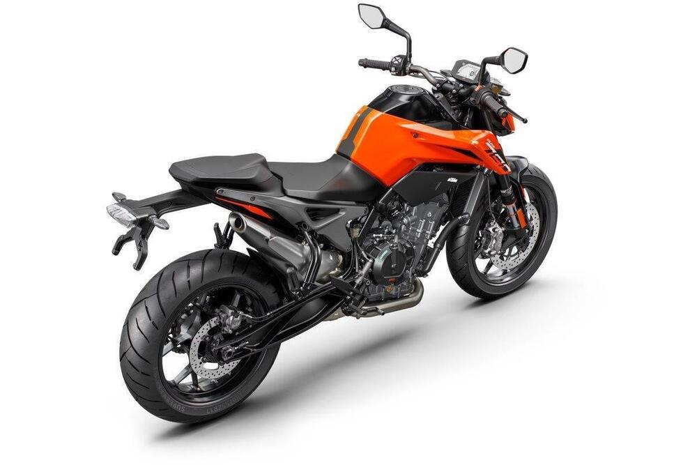 KTM 790 Duke L (2023 - 24) (4)