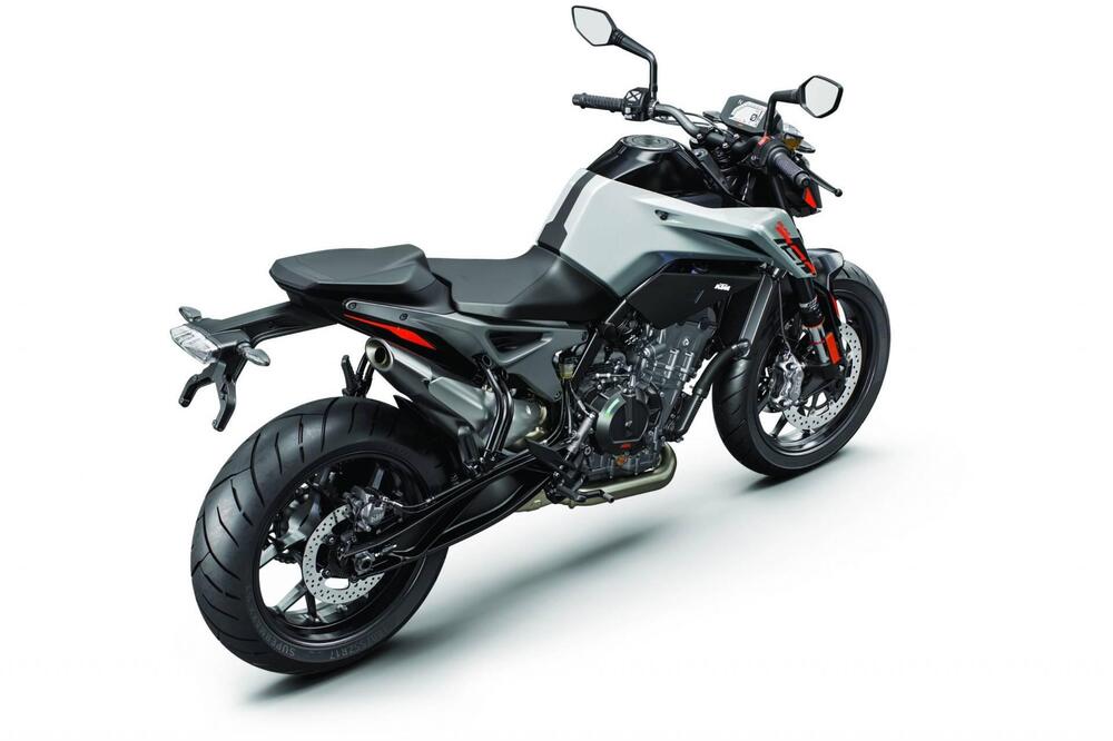 KTM 790 Duke L (2023 - 24) (3)