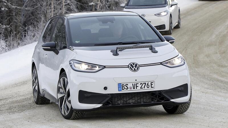 Volkswagen ID.3 GTX, sar&agrave; pi&ugrave; veloce di una Golf GTI [Foto Spia]