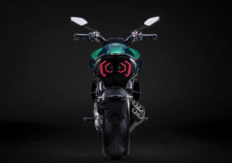 Ducati Diavel V4 Diavel for Bentley (2024) (4)