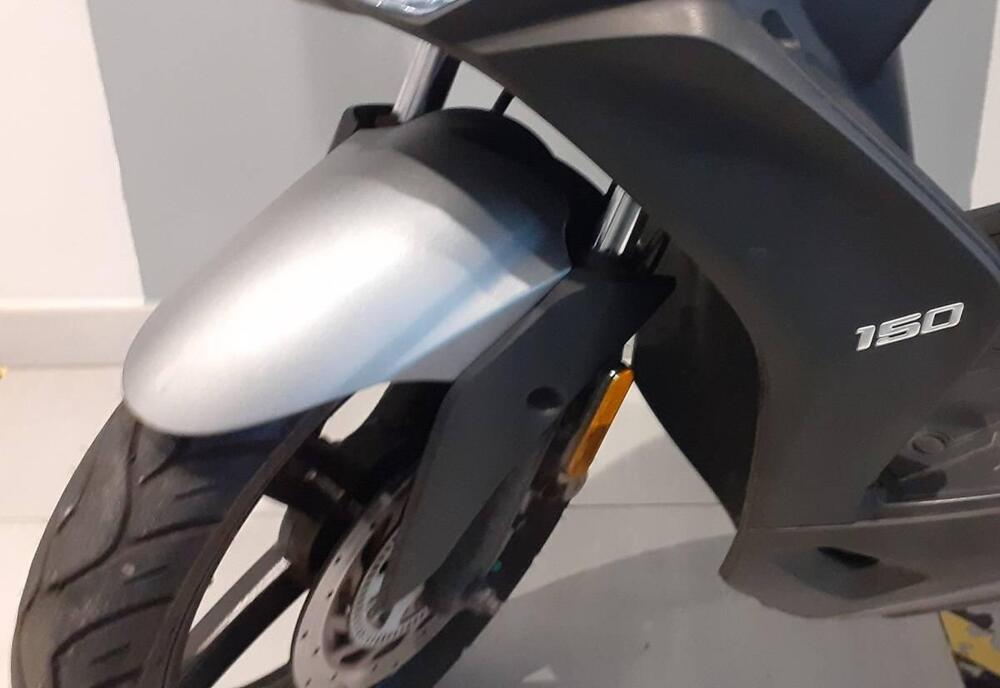 Kymco Agility 150i R16 + ABS (2017 - 20) (4)