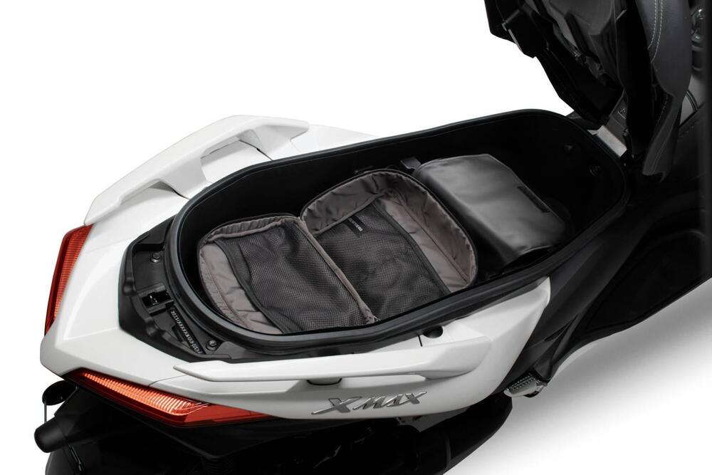 Borsa vano sotto sella Yamaha X-MAX - TRICITY (5)