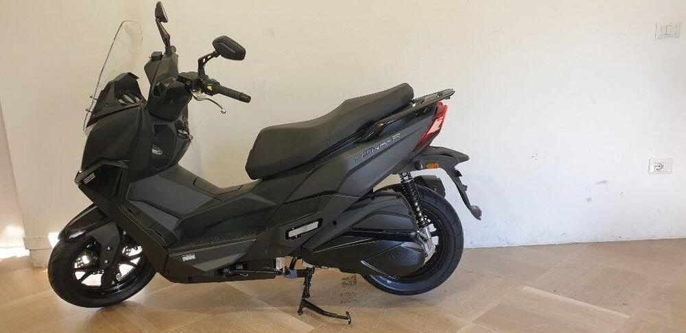 Kymco Dink R 125 Tunnel (2023 - 25) (2)