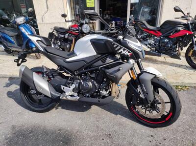 CFMOTO 450NK (2023 - 25) nuova