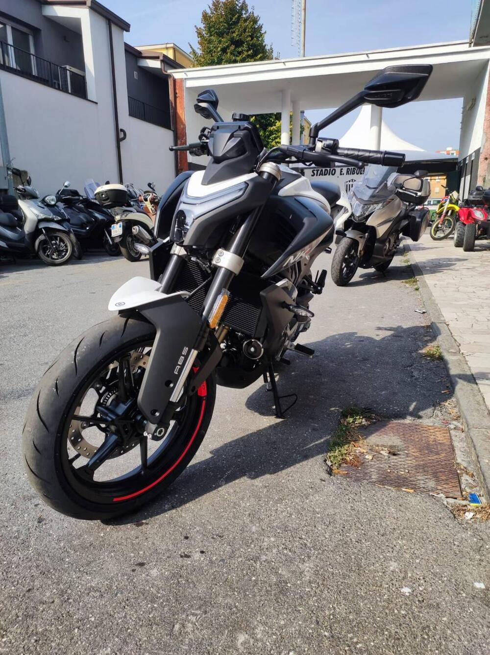 CFMOTO 450NK (2023 - 26) (6)