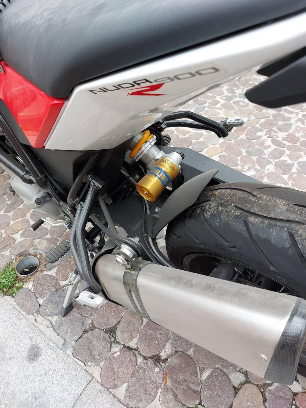 Husqvarna Nuda 900 R (2011 - 13) (9)