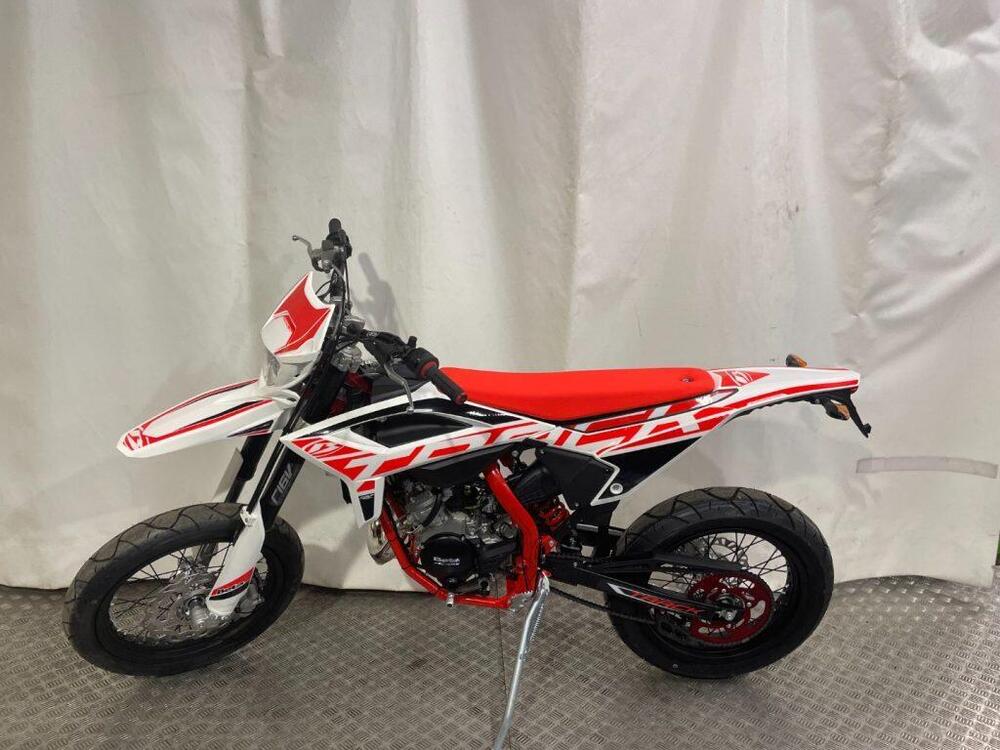 Betamotor RR 50 Motard Track (2021 - 25) (2)